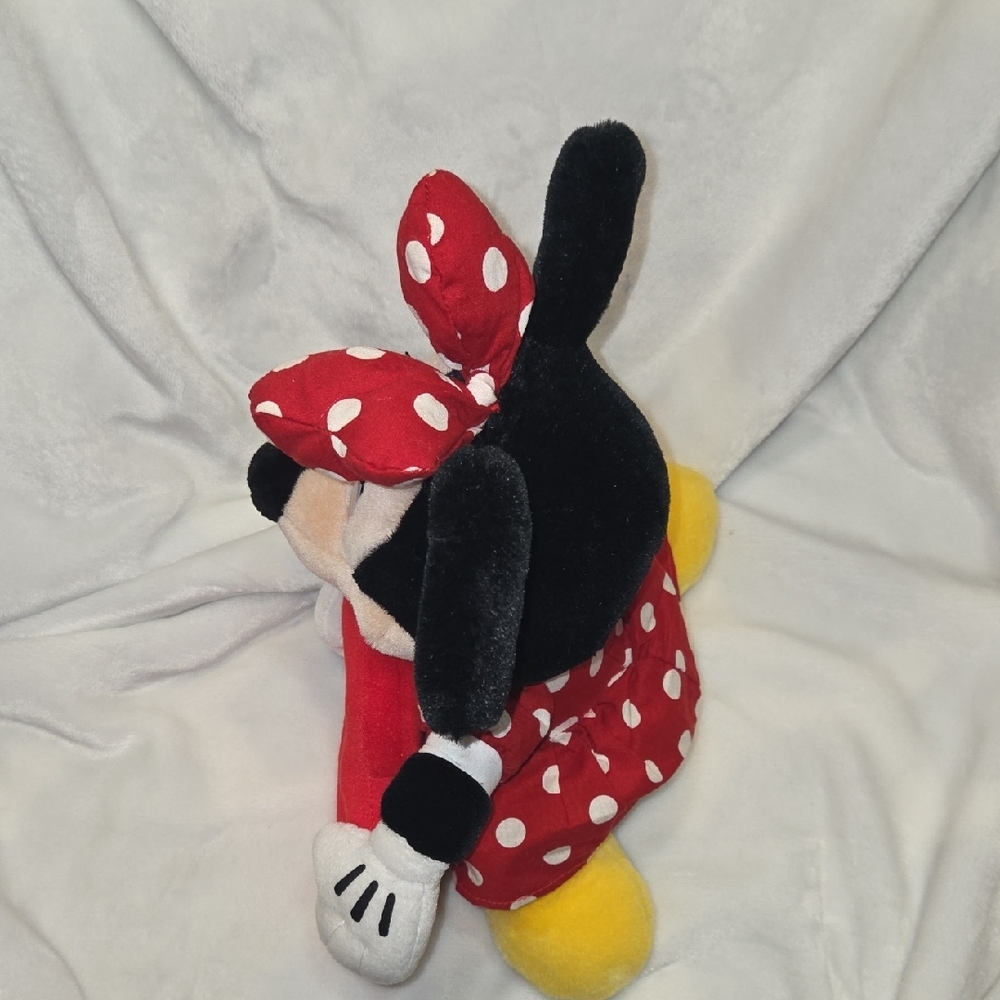 Disneyland Minnie Mouse Plush with‎ Heart Frame - Picture 7 of 11